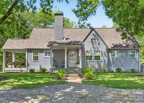 Photo of 581 Hicks Creek Road, Troutman, NC 28166 (MLS # 4378036)