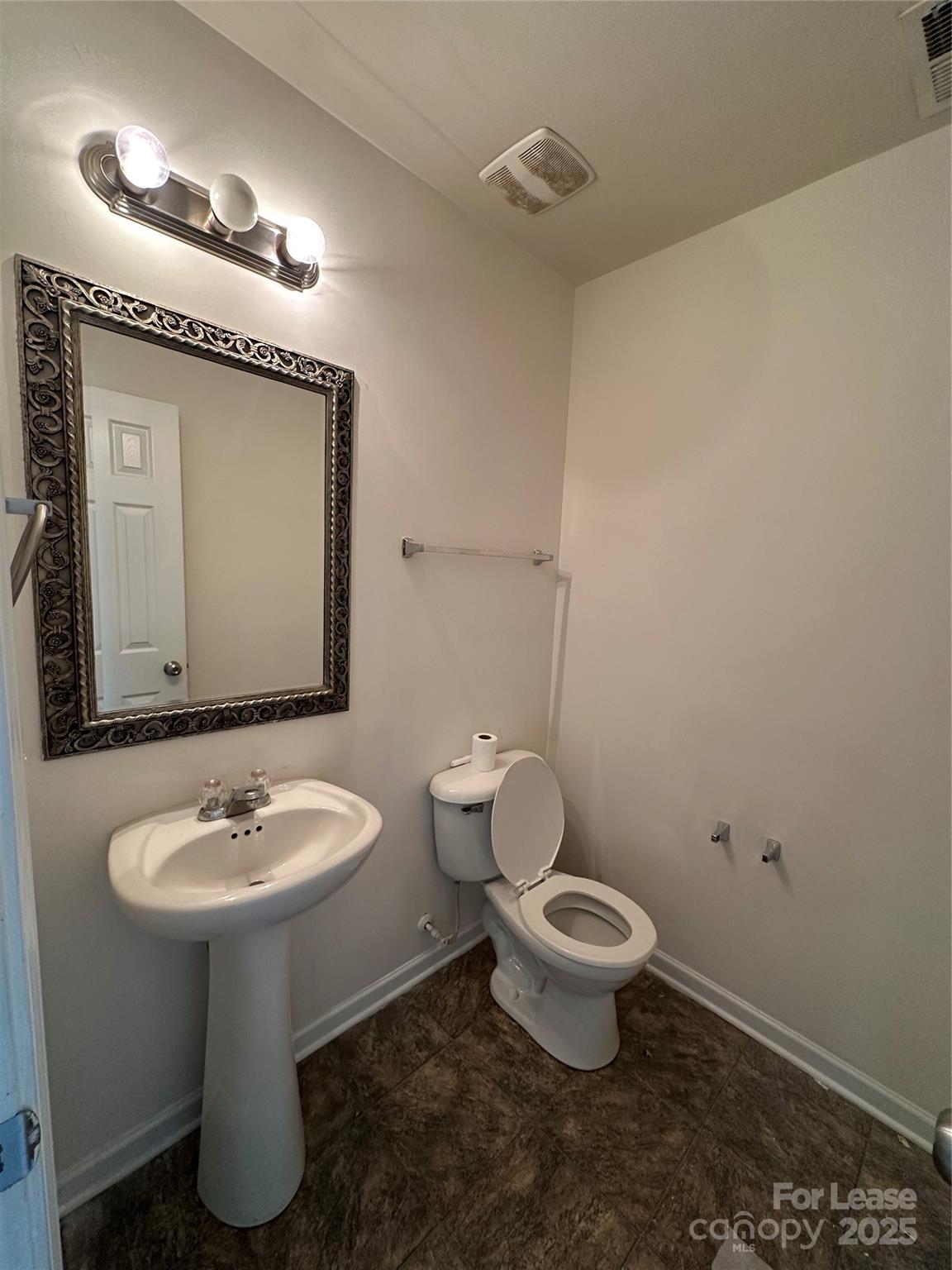 Kelly Woods - Residential Lease