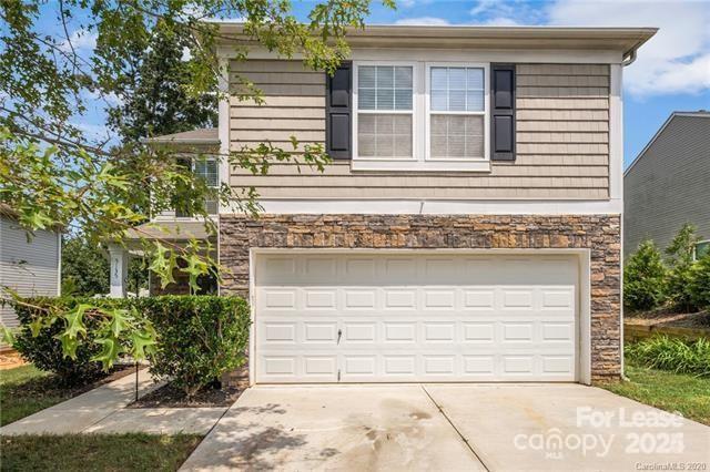 Kelly Woods - Residential Lease