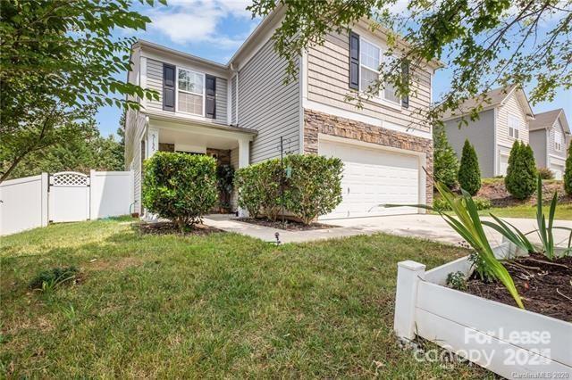Kelly Woods - Residential Lease
