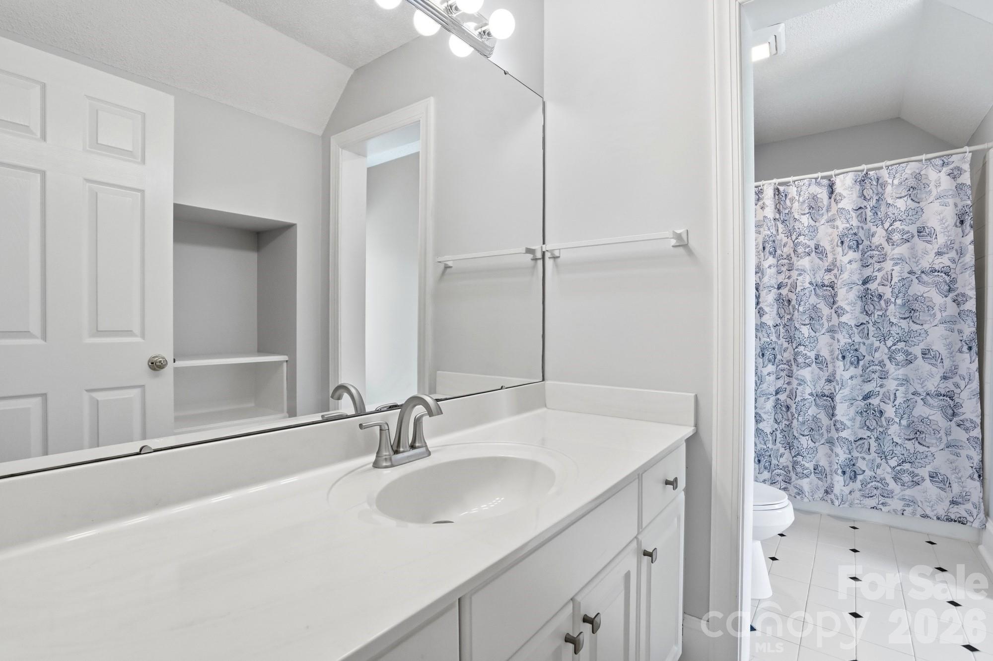 Seven Coves - Residential