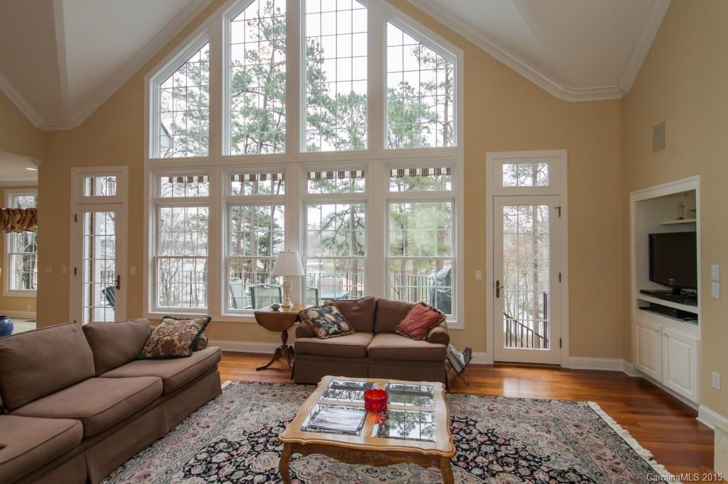 Lakepointe North - Residential