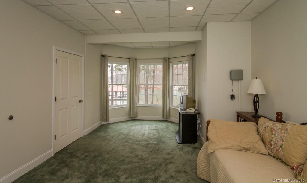 Lakepointe North - Residential