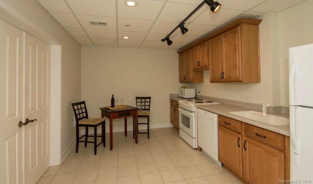 Lakepointe North - Residential