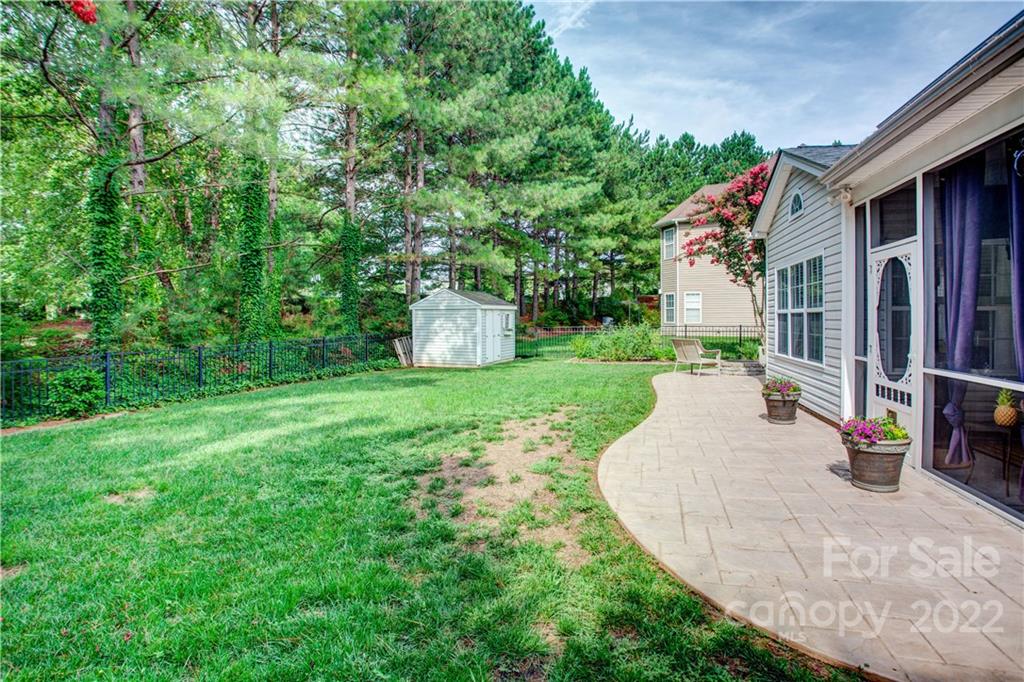 Moss Creek Village - Residential