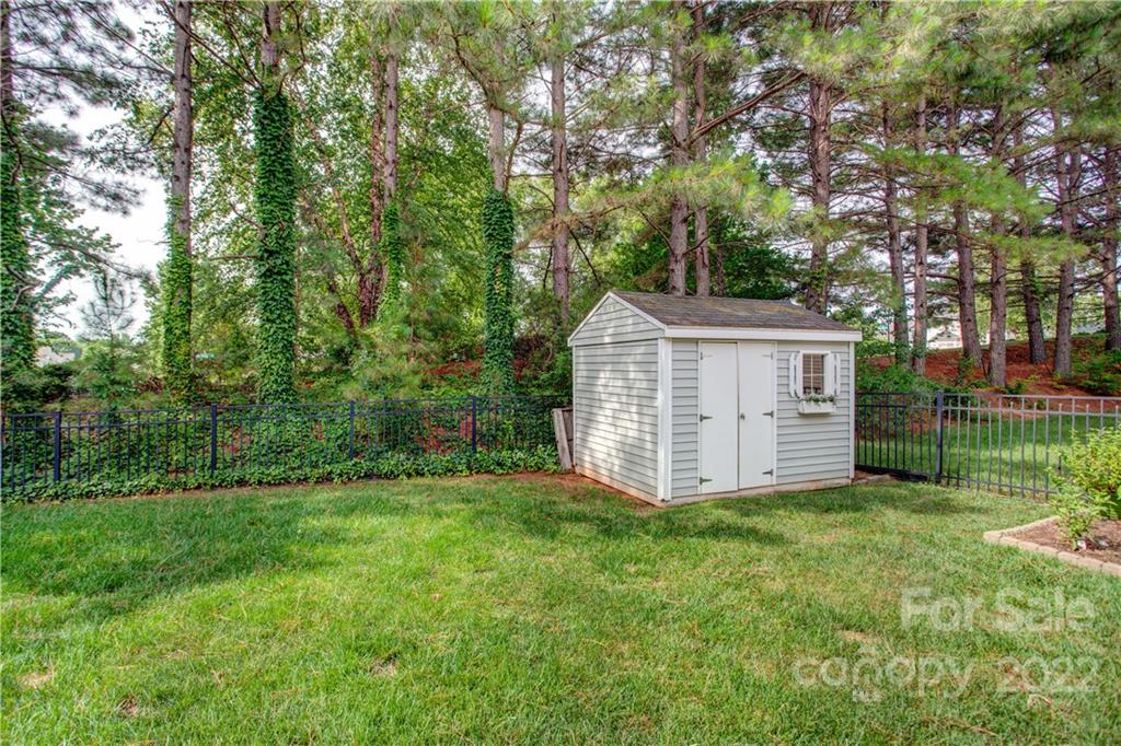 Moss Creek Village - Residential