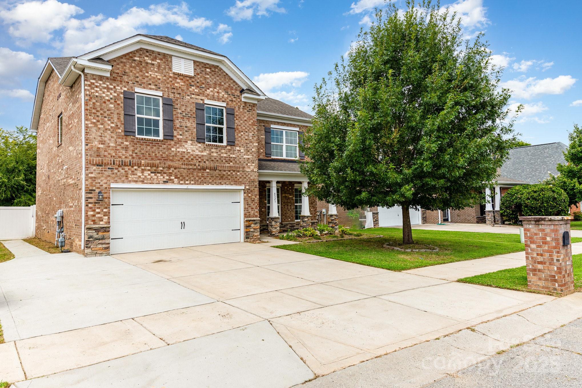 4523 Lanstone Court SW