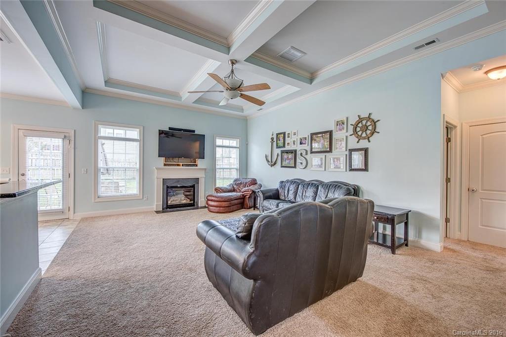 Autumn Cove At Lake Wylie - Residential