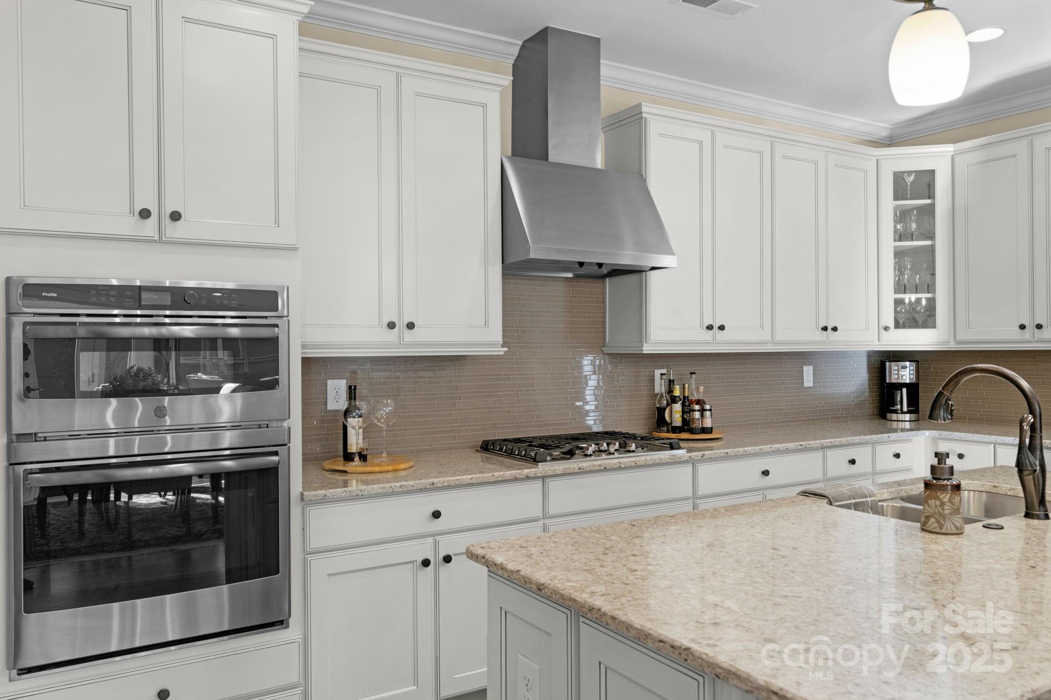 The Courtyards at Wesley Chapel - Residential