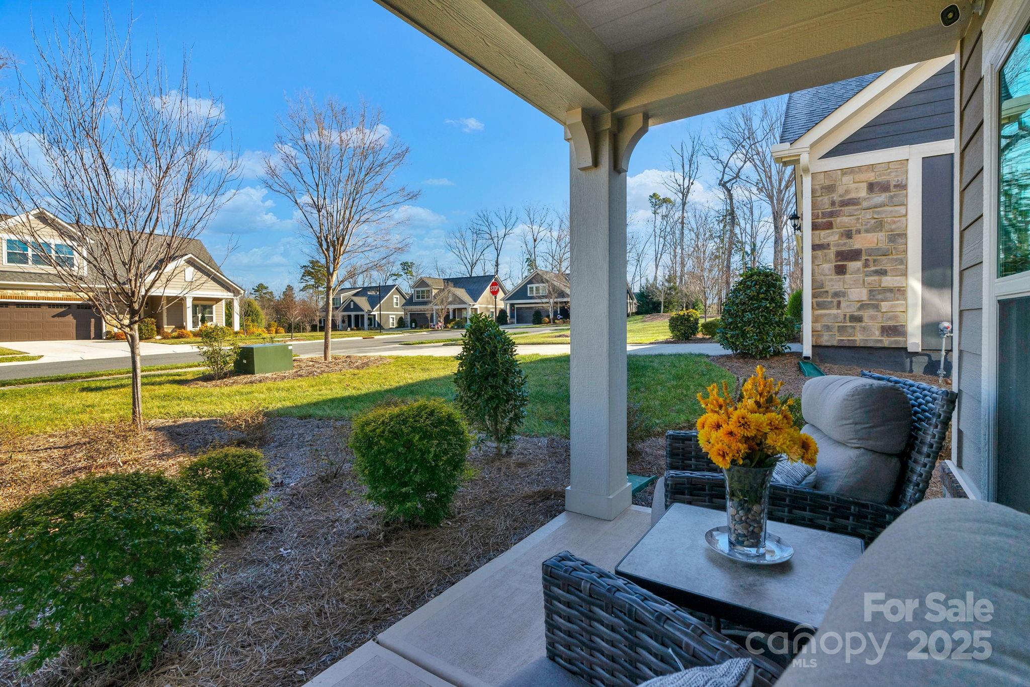 The Courtyards at Wesley Chapel - Residential
