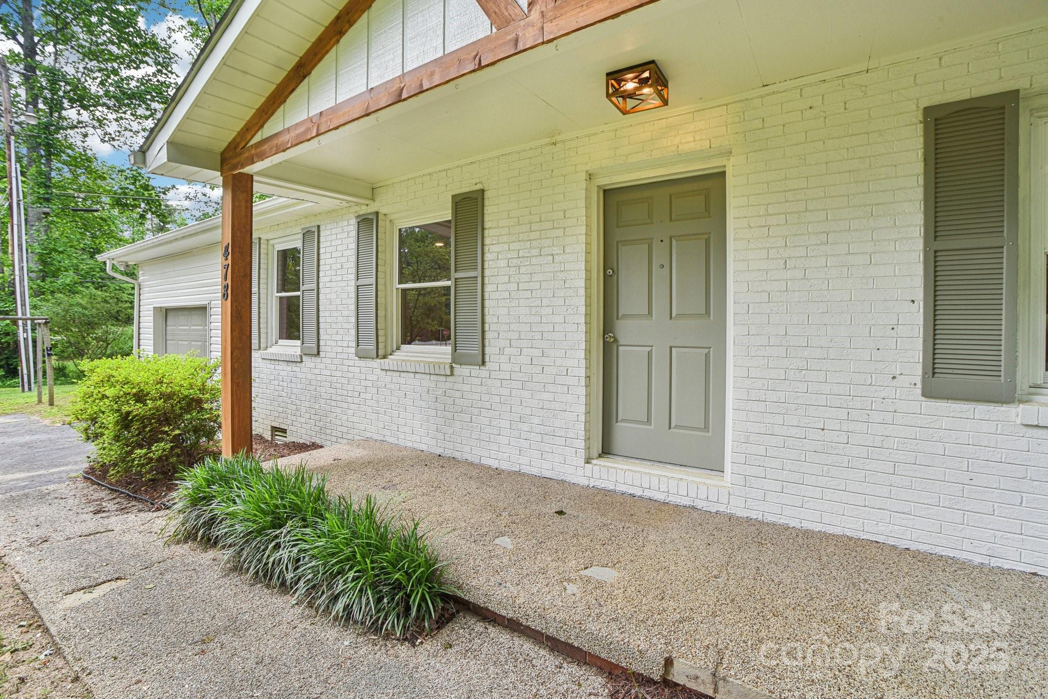 478 Stoney Gardens Court