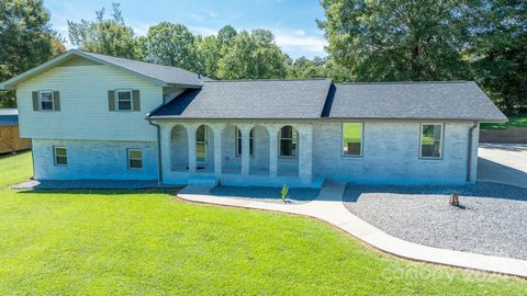 A home in Conover