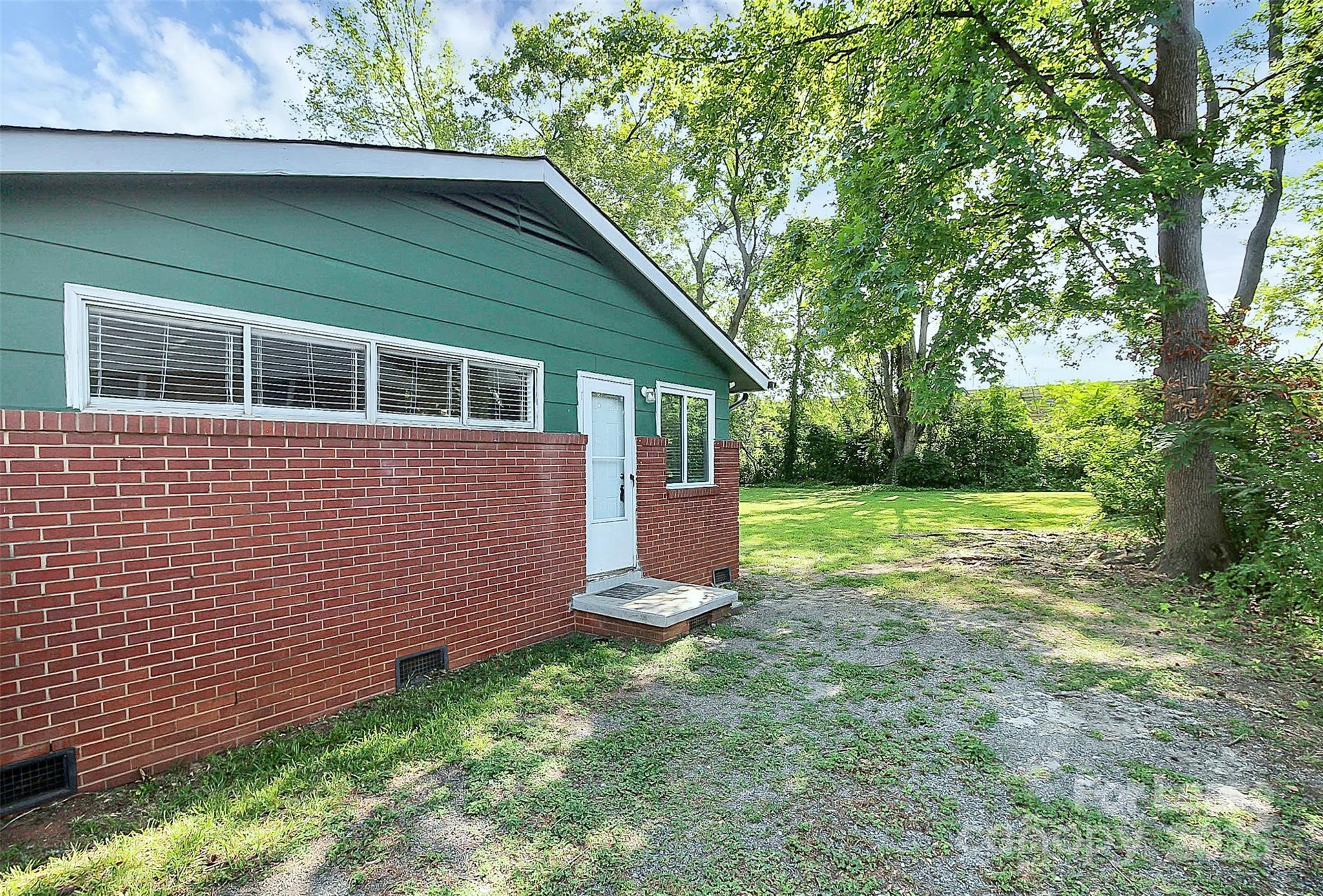 University Park - Residential Lease