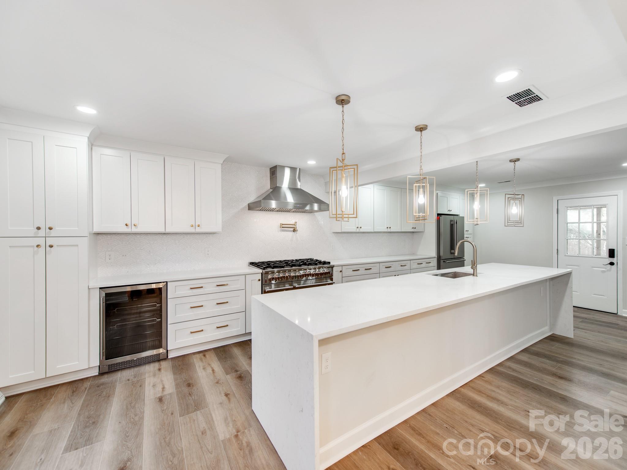 1632 Burtonwood Circle