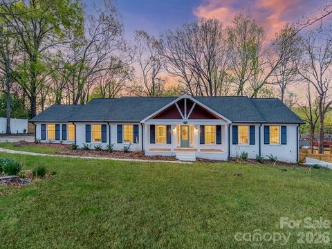 1632 Burtonwood Circle Charlotte NC 28212