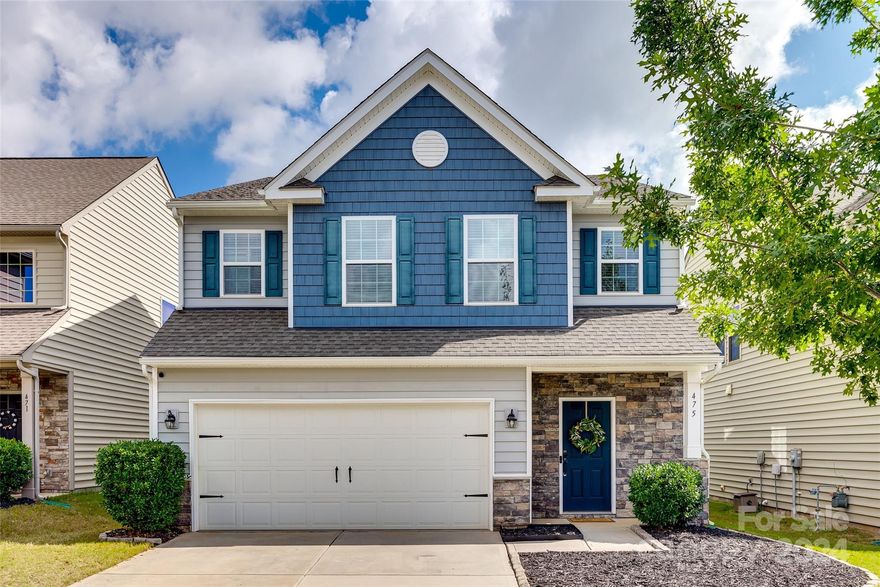 HOME SWEET HOME! Don't miss your opportunity to live in the well desired neighborhood of Waterside at the Catawba located in the award-winning Fort Mill School District. This 4 bedroom, 2.5 bathroom is equipped with a large open ceiling in the living room with new light fixture, gourmet kitchen with stainless steel appliances, granite countertops, plenty of cabinet space, new island lights, half bathroom downstairs with new vanity and fixtures. Primary suite on the main with large walk-in closet and double vanity sink. Upstairs you'll find 3 great size rooms, 1 full bathroom and a loft, perfect for an office or playroom. Large fenced in, flat yard and lots of storage in garage. Don't miss all the amazing amenities this community has to offer. Including large outdoor pool, tennis courts, clubhouse, Banks Athletic Park, which has a basketball court, softball fields and playground.