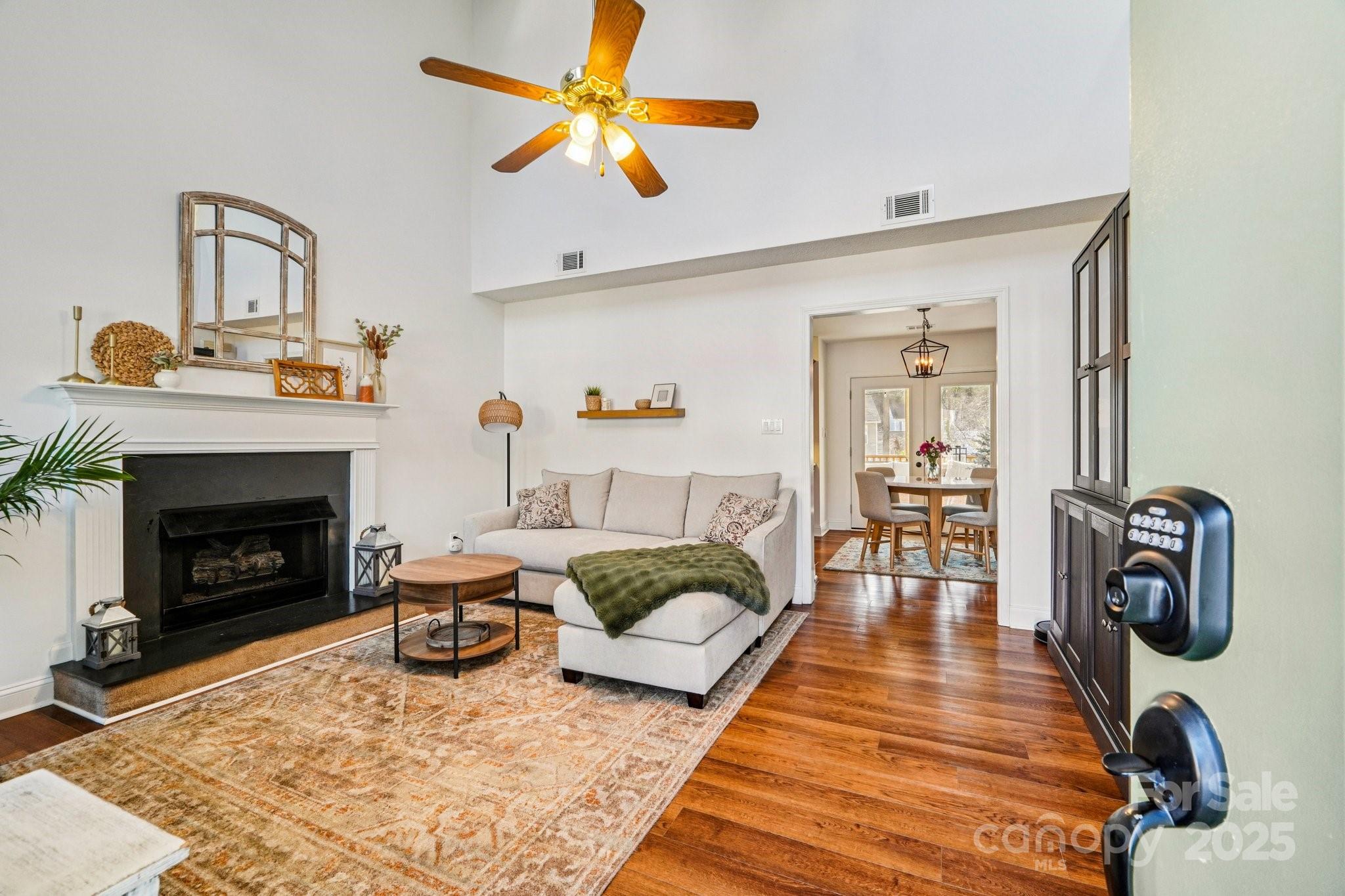 10105 Sparkling Brook Court