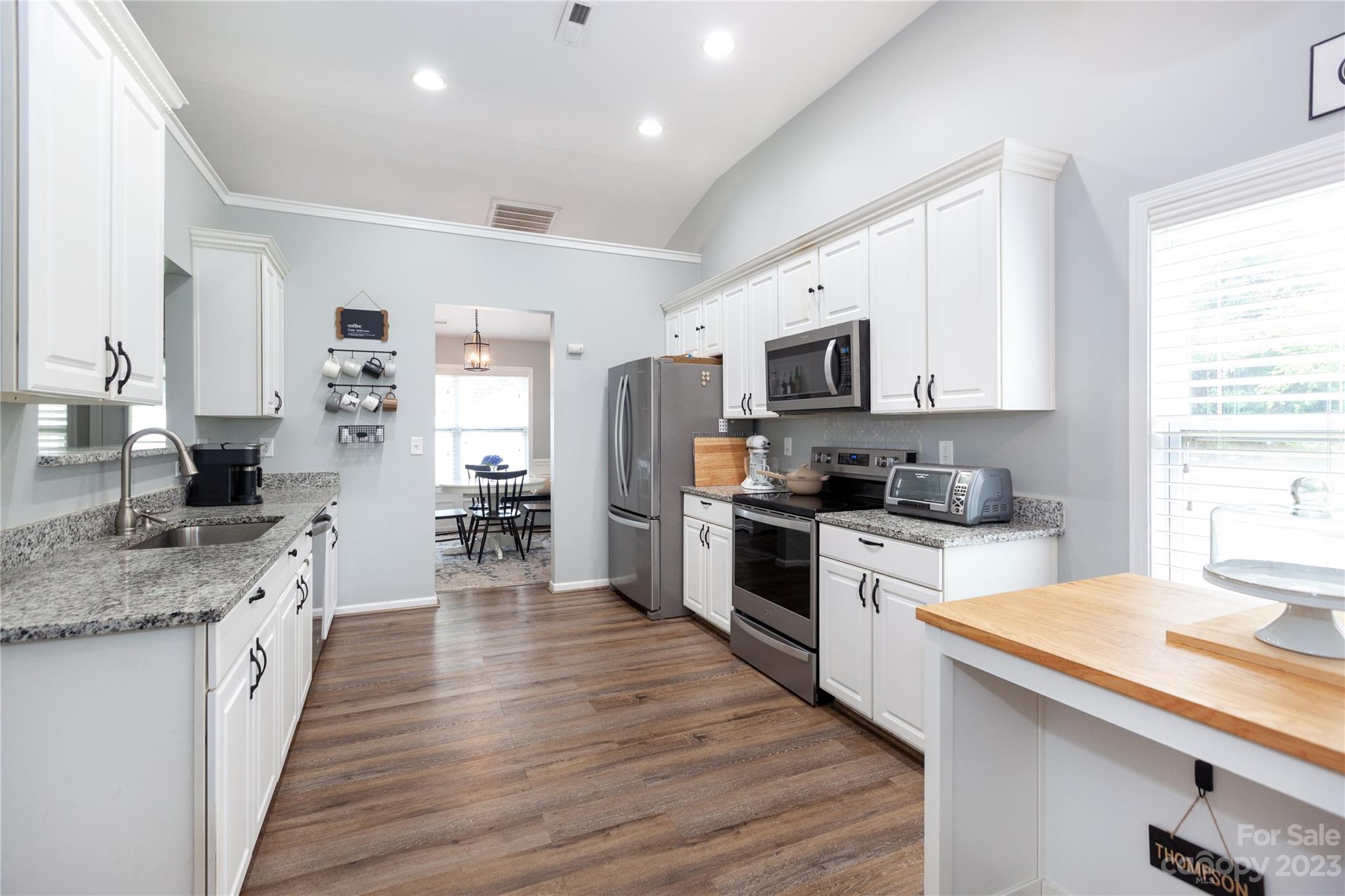 Seven Oaks - Residential