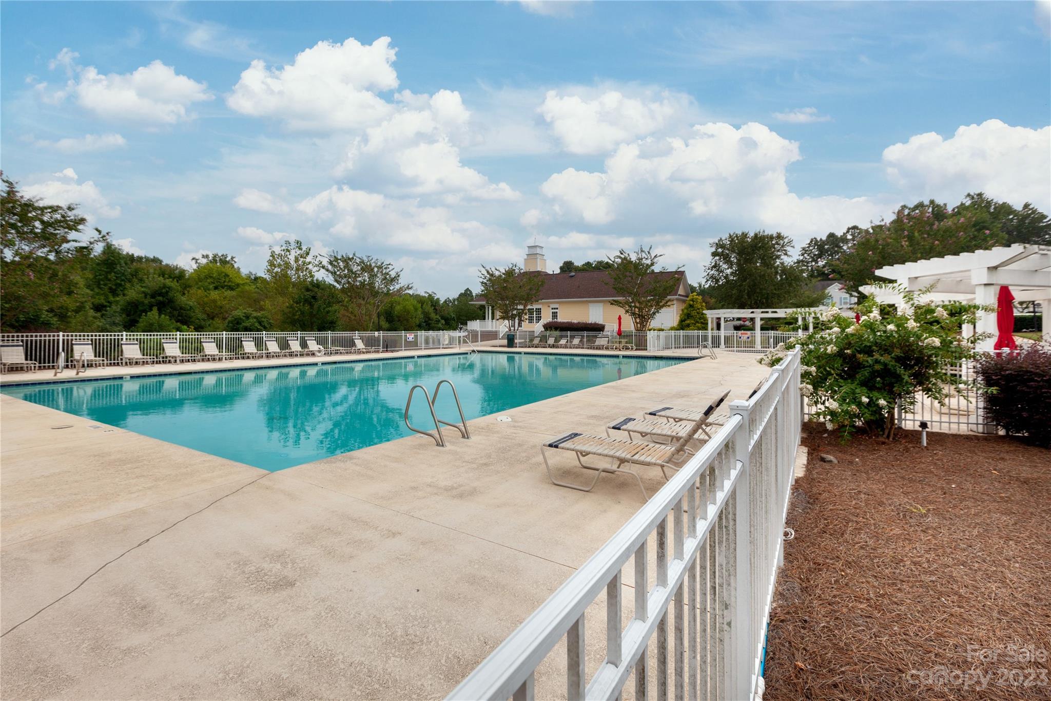 Seven Oaks - Residential