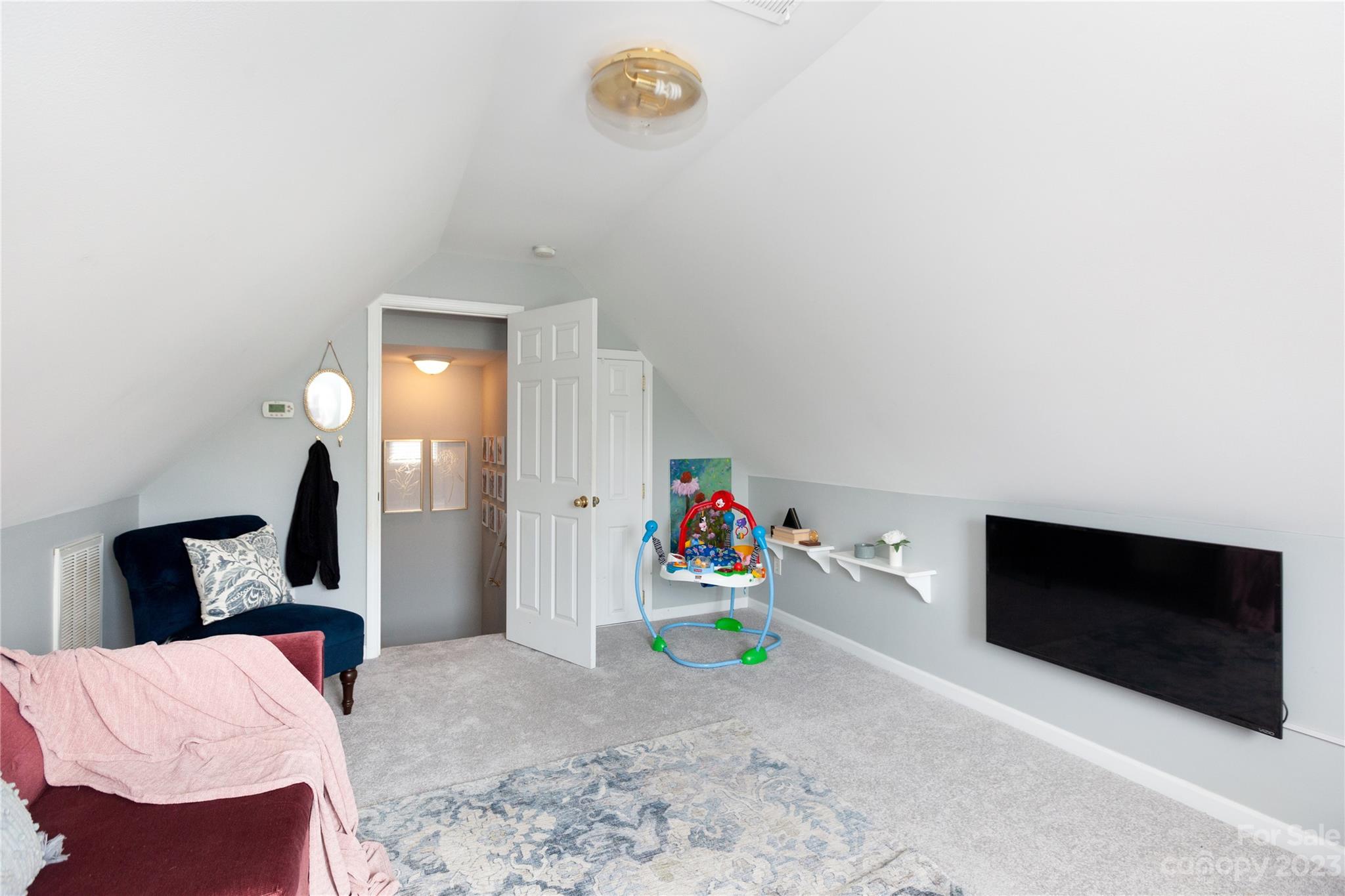 Seven Oaks - Residential