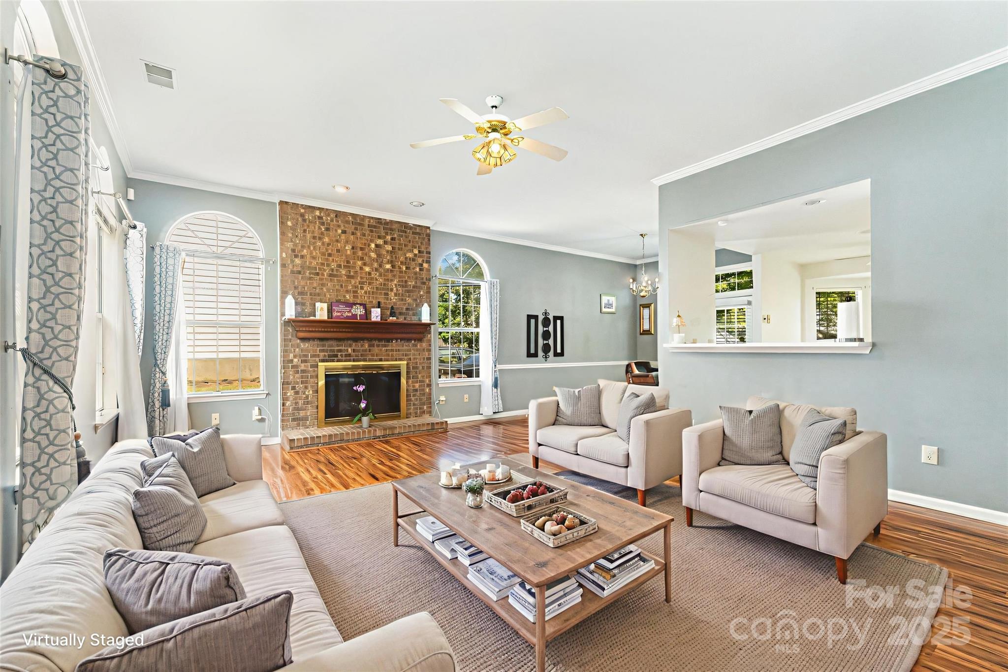 900 Gretna Green Drive