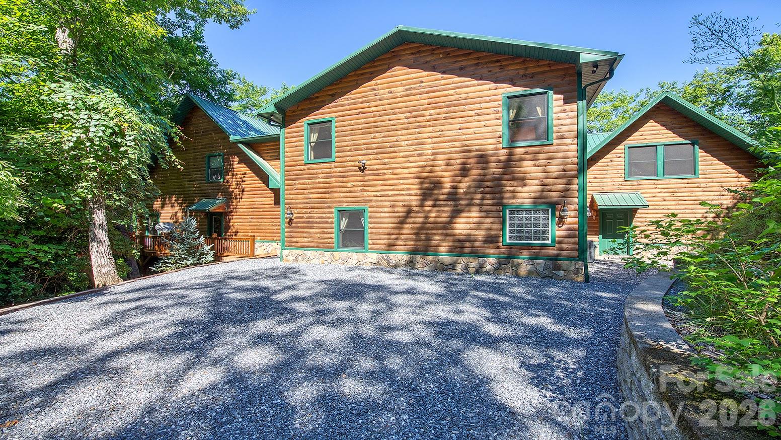 1450 Mountain Laurel Road