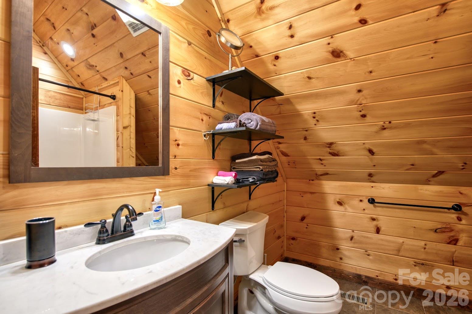 1450 Mountain Laurel Road