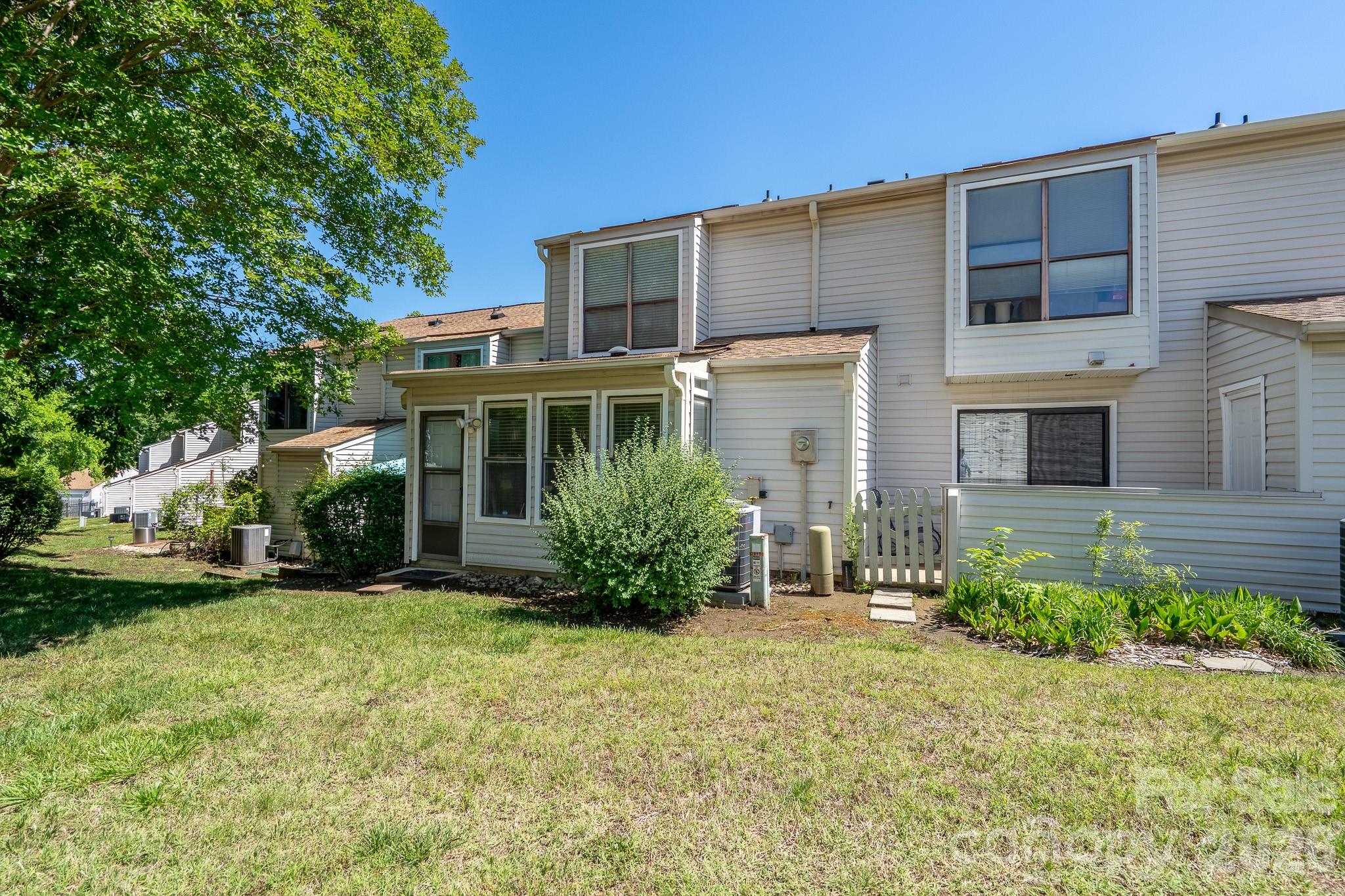Carmel Crossing - Residential