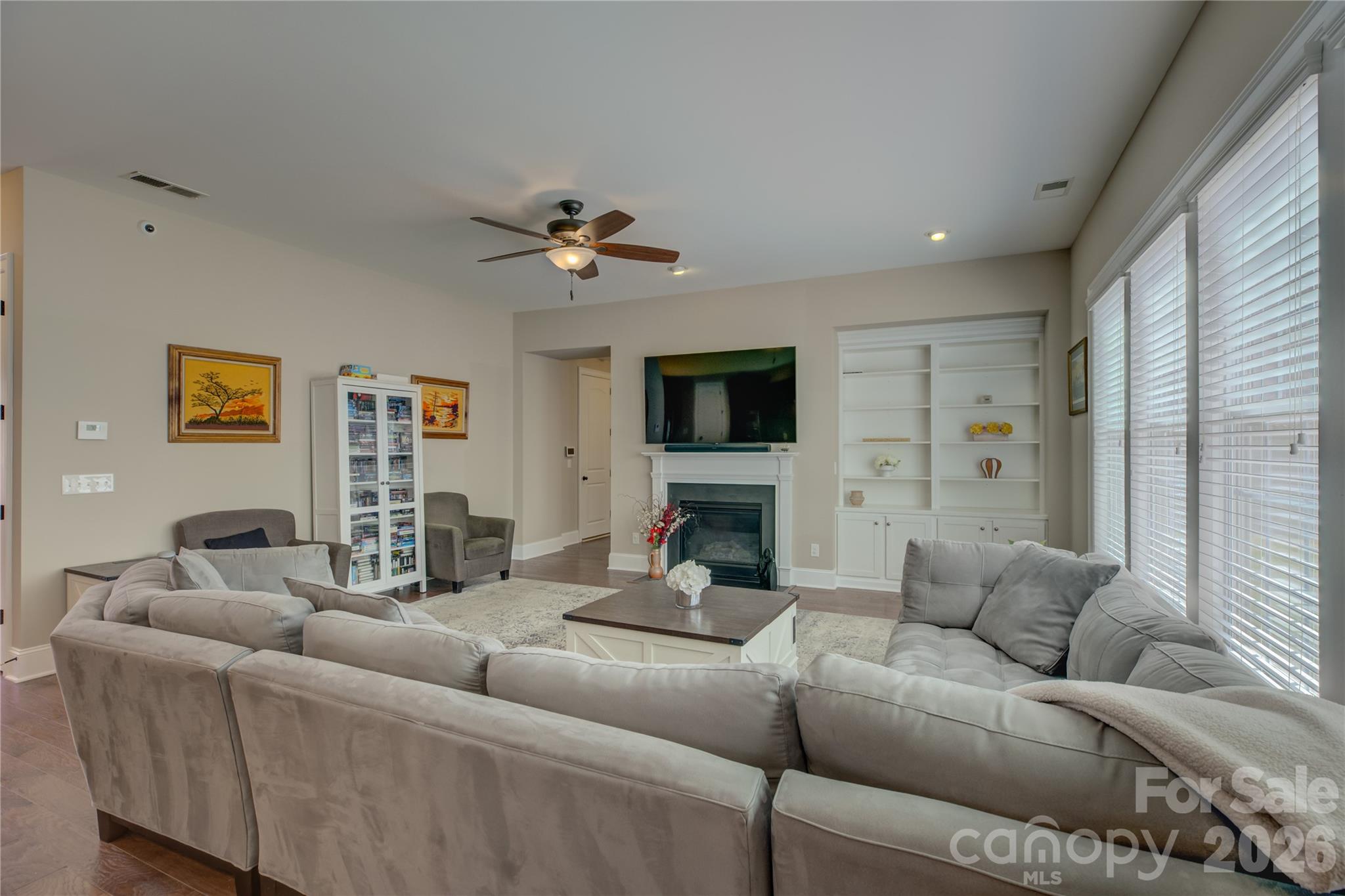 The Palisades - Residential