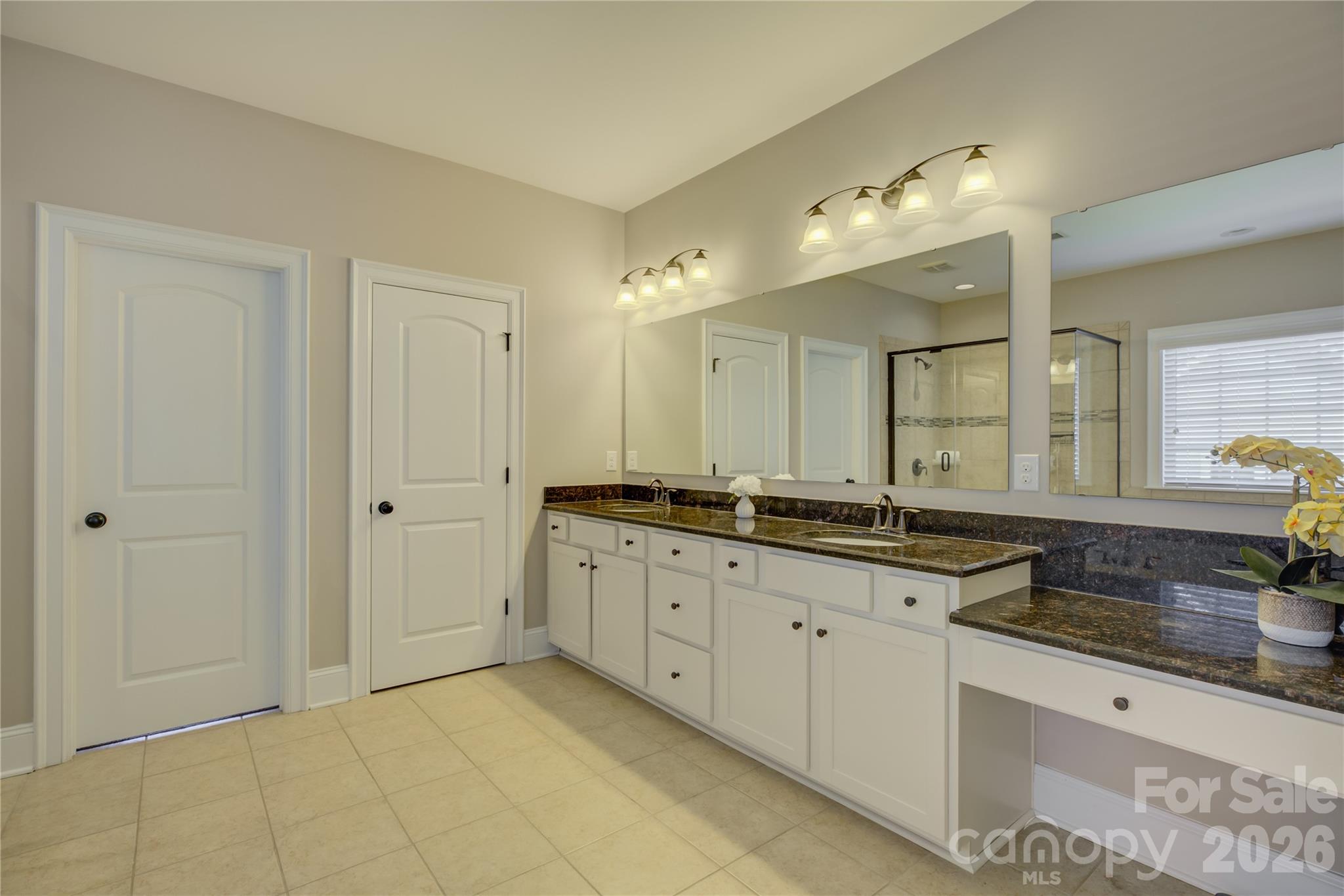 The Palisades - Residential