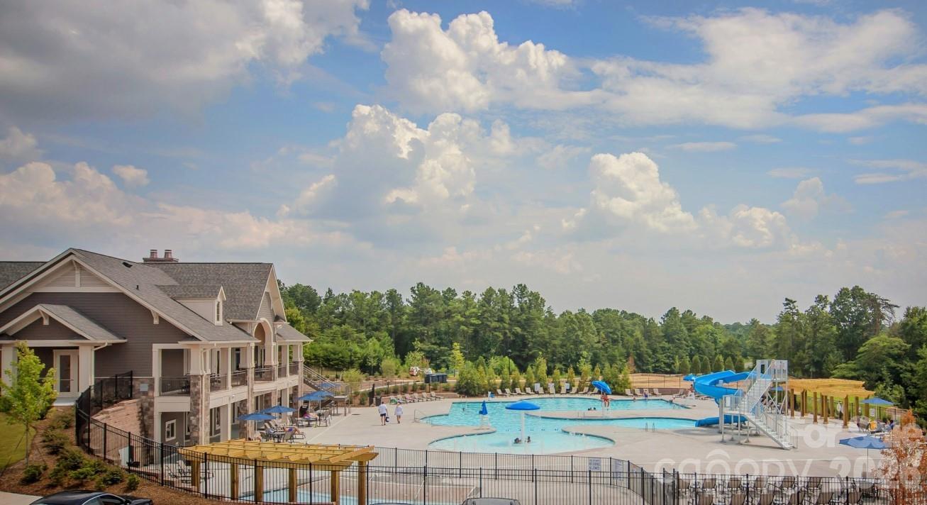 The Palisades - Residential