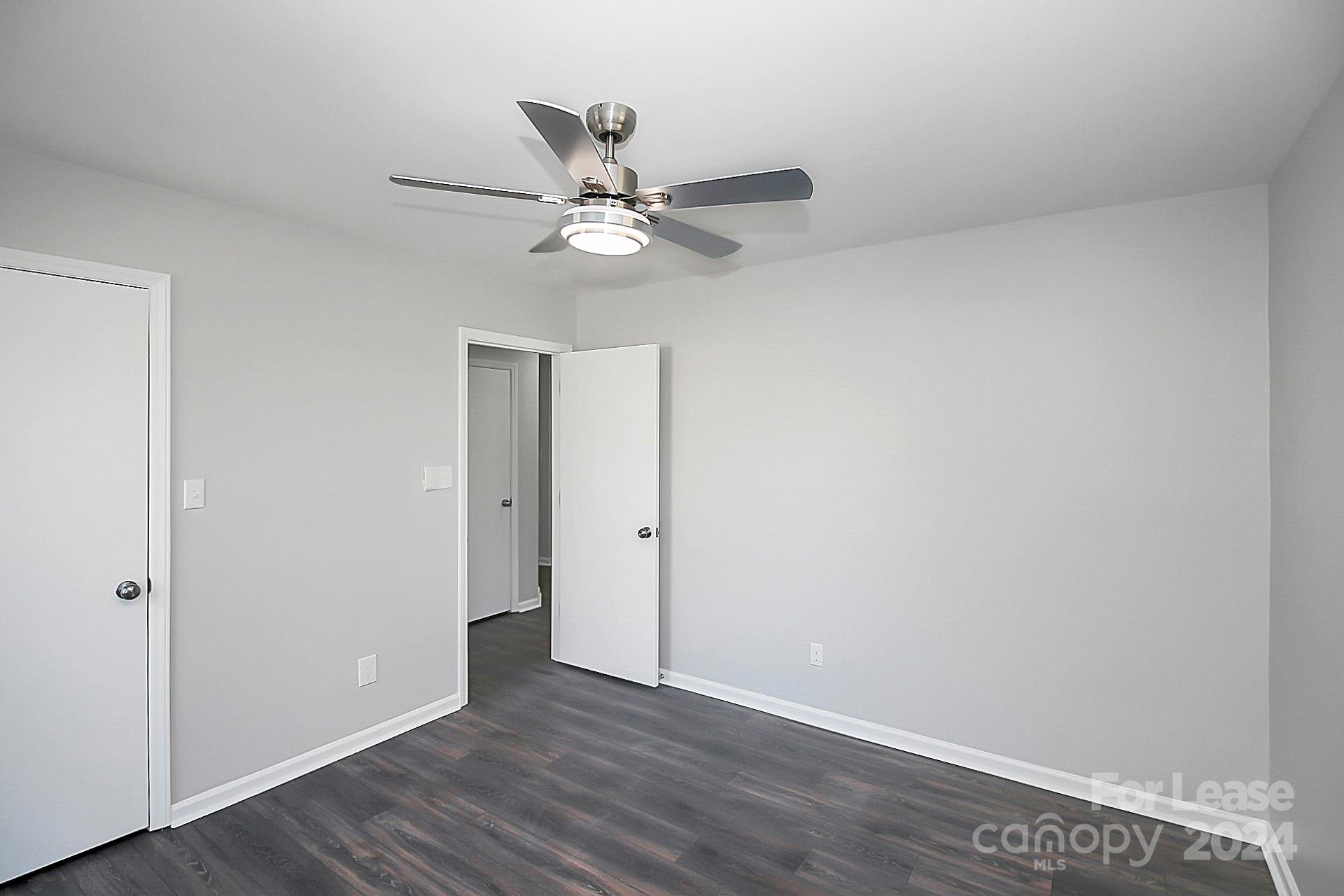 Olde Whitehall - Residential Lease