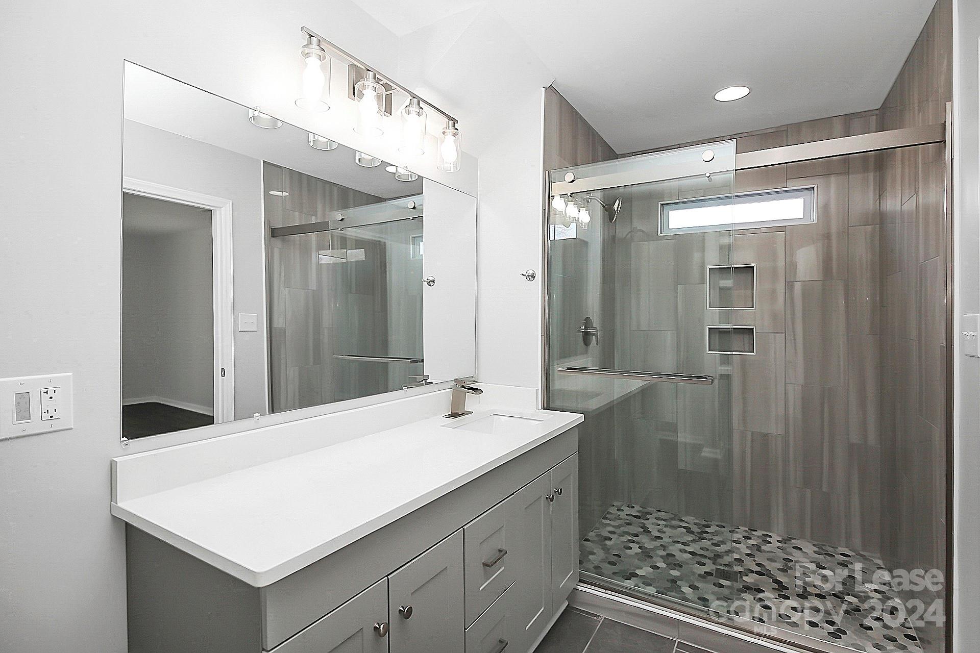 Olde Whitehall - Residential Lease