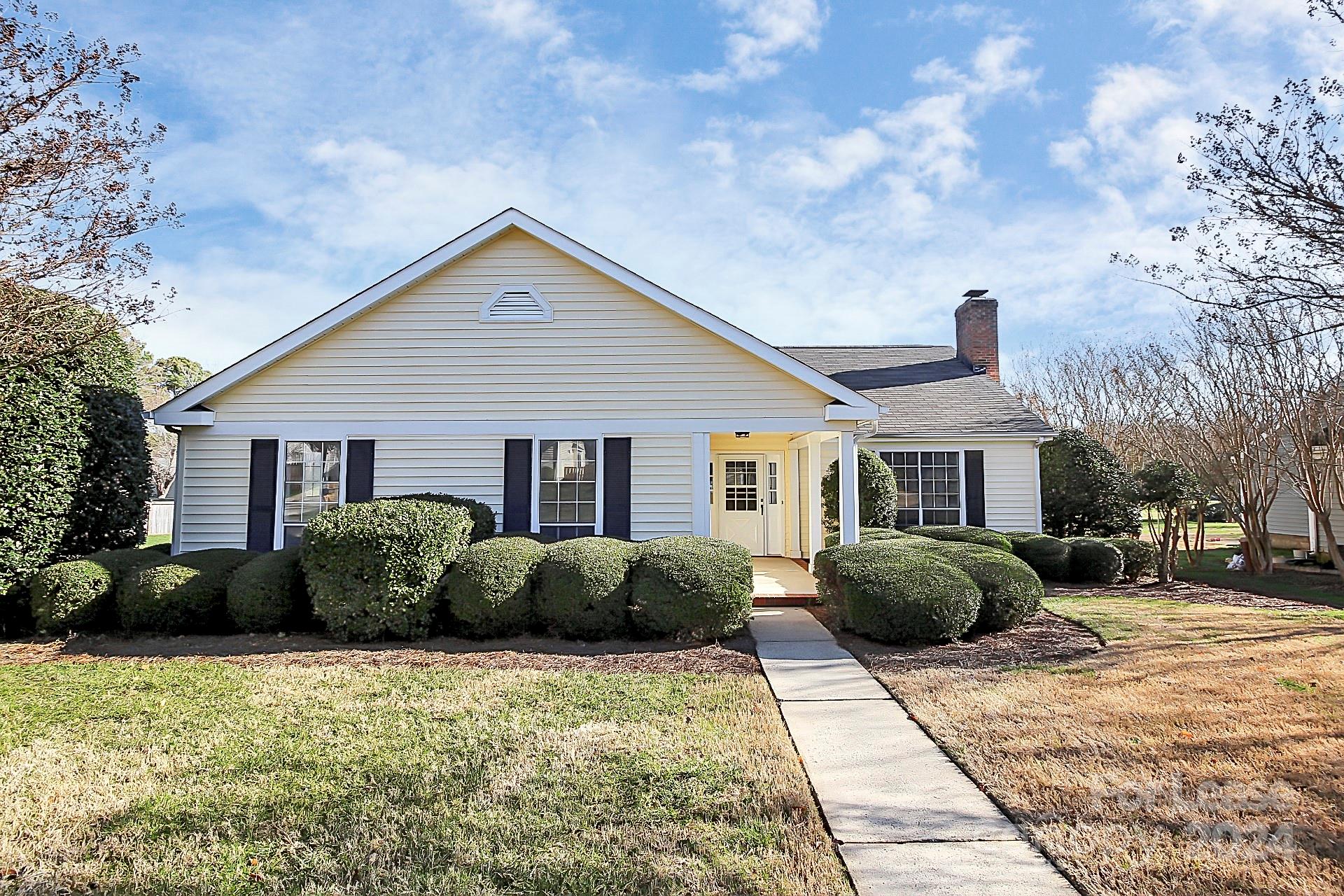 Olde Whitehall - Residential Lease