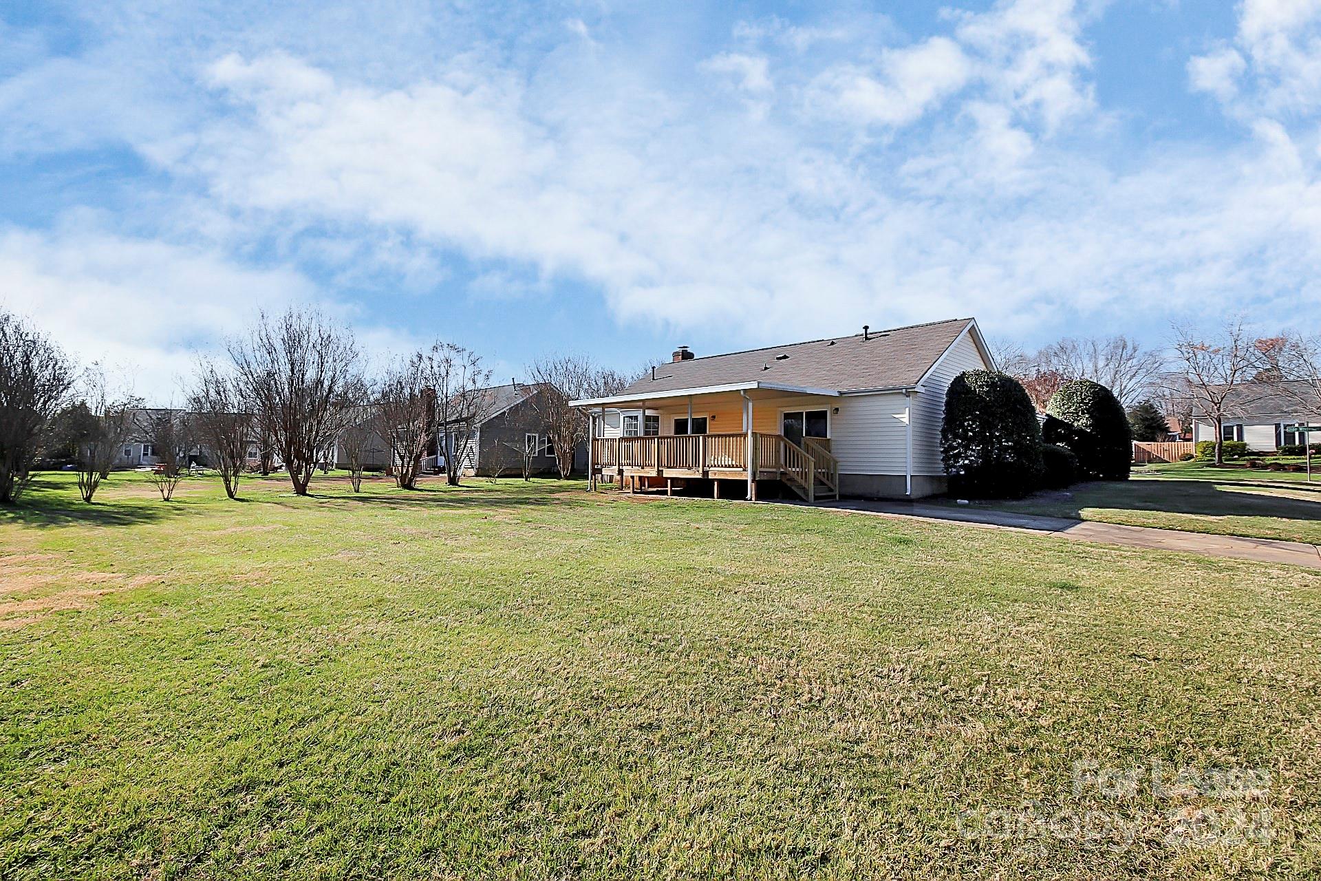 Olde Whitehall - Residential Lease