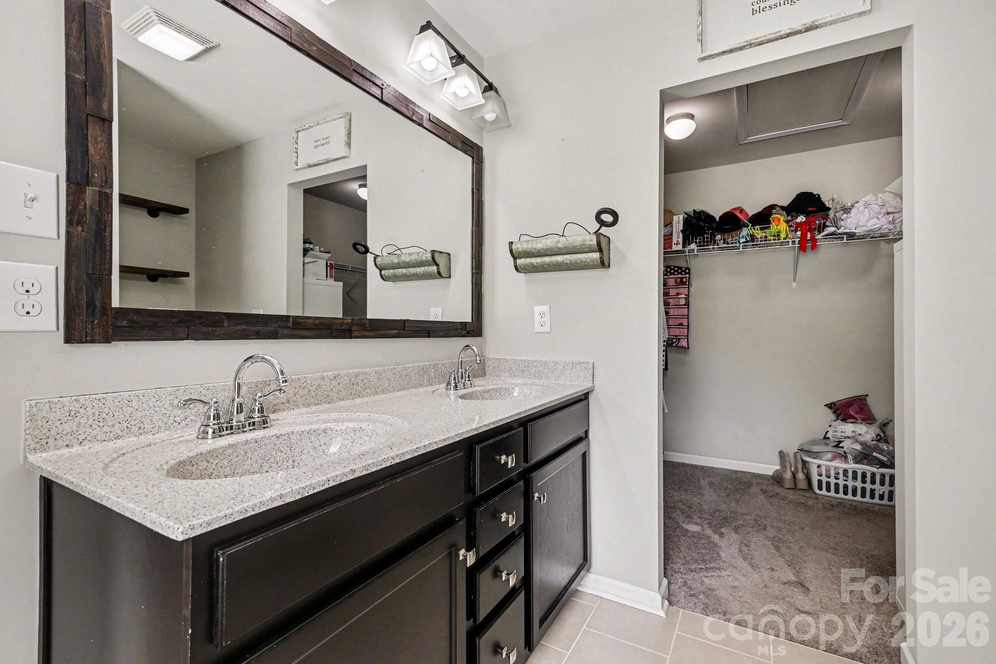 Austen Lakes - Residential