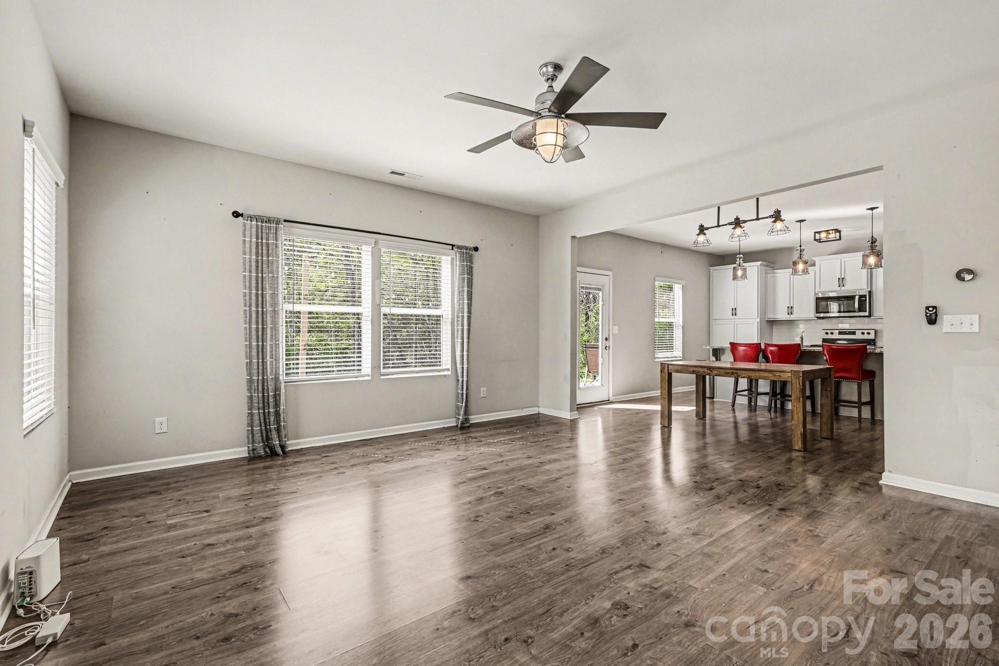 Austen Lakes - Residential