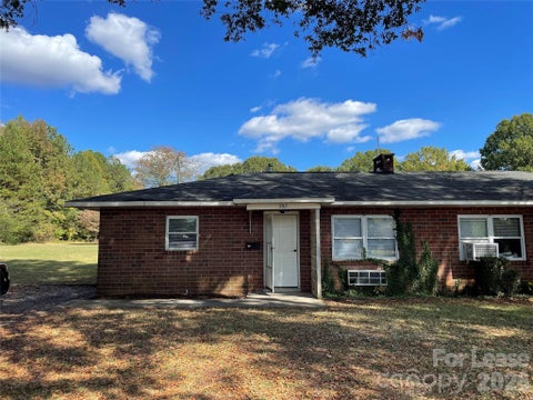 Photo of 397 Salem Church Road, Lincolnton, NC 28092 (MLS # 4397512)