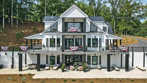 Photo of 587 Carolina Drive, Troy, NC 27371 (MLS # 4279803)