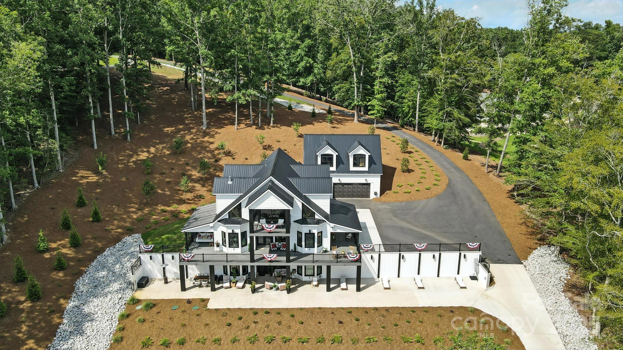 587 Carolina Drive