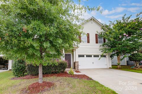 A home in Pineville