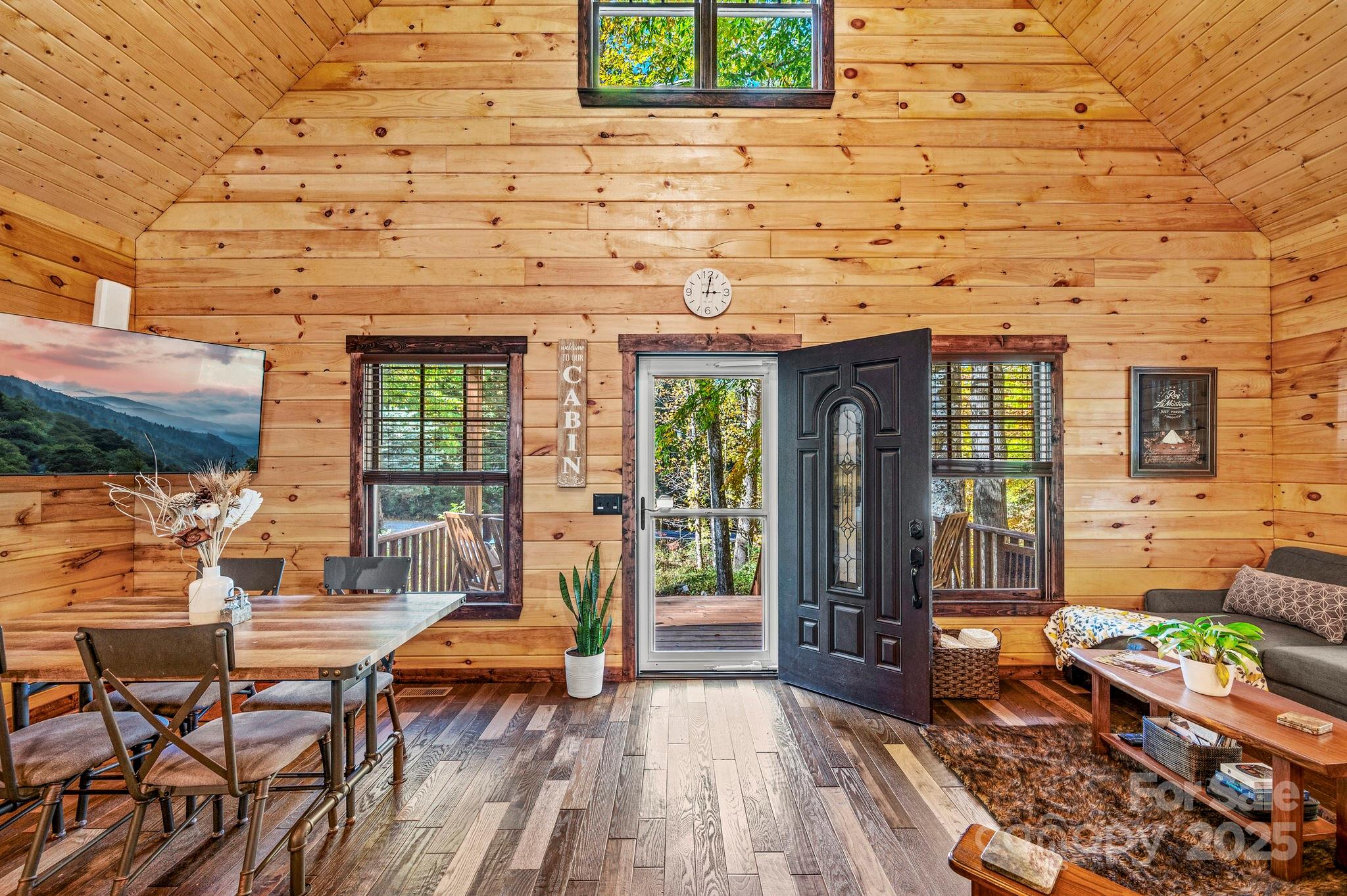 23 Hemlock Springs Road