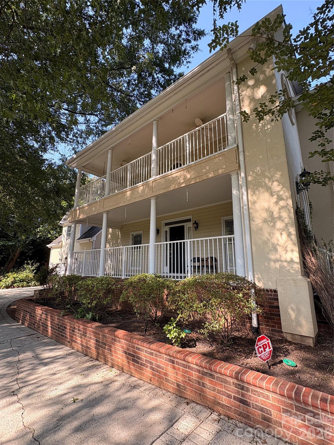 516 Shelton Street