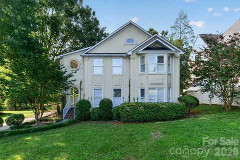 Photo of 516 Shelton Street, Charlotte, NC 28270 (MLS # 4396576)