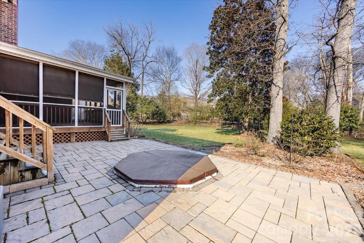 Carriage Downs - Residential