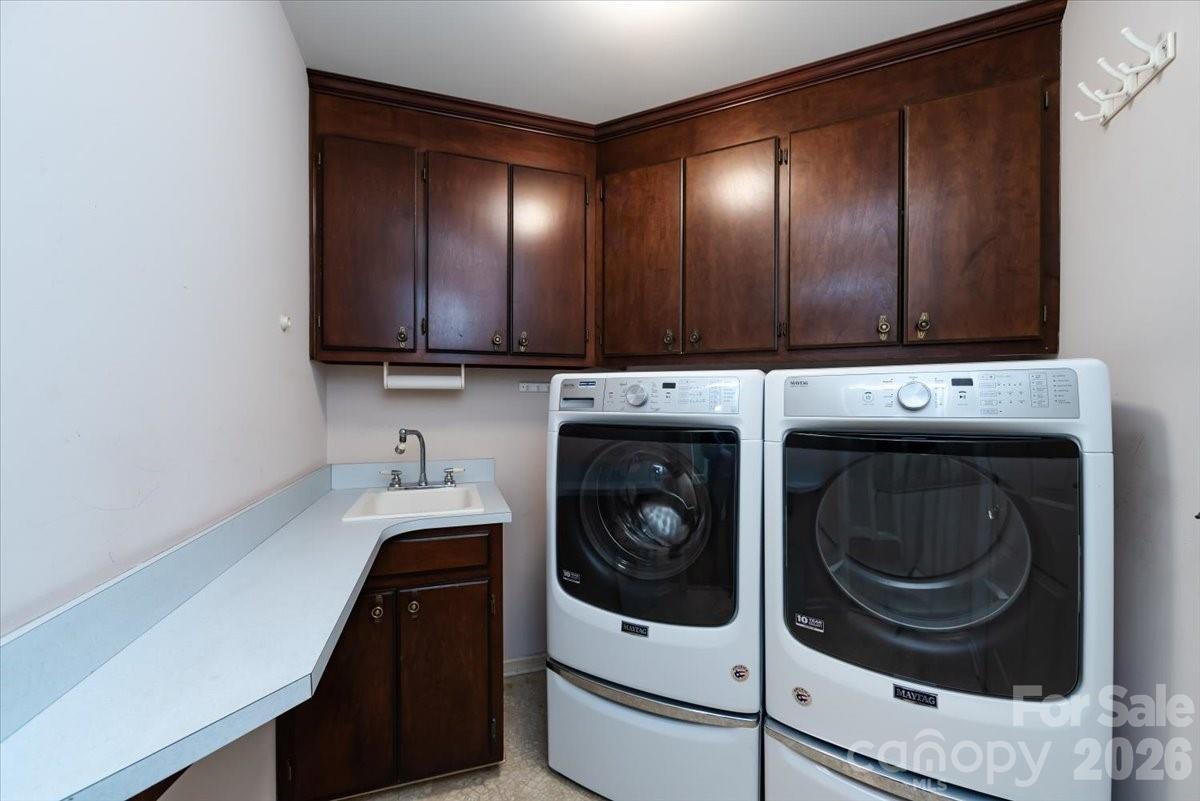 Carriage Downs - Residential