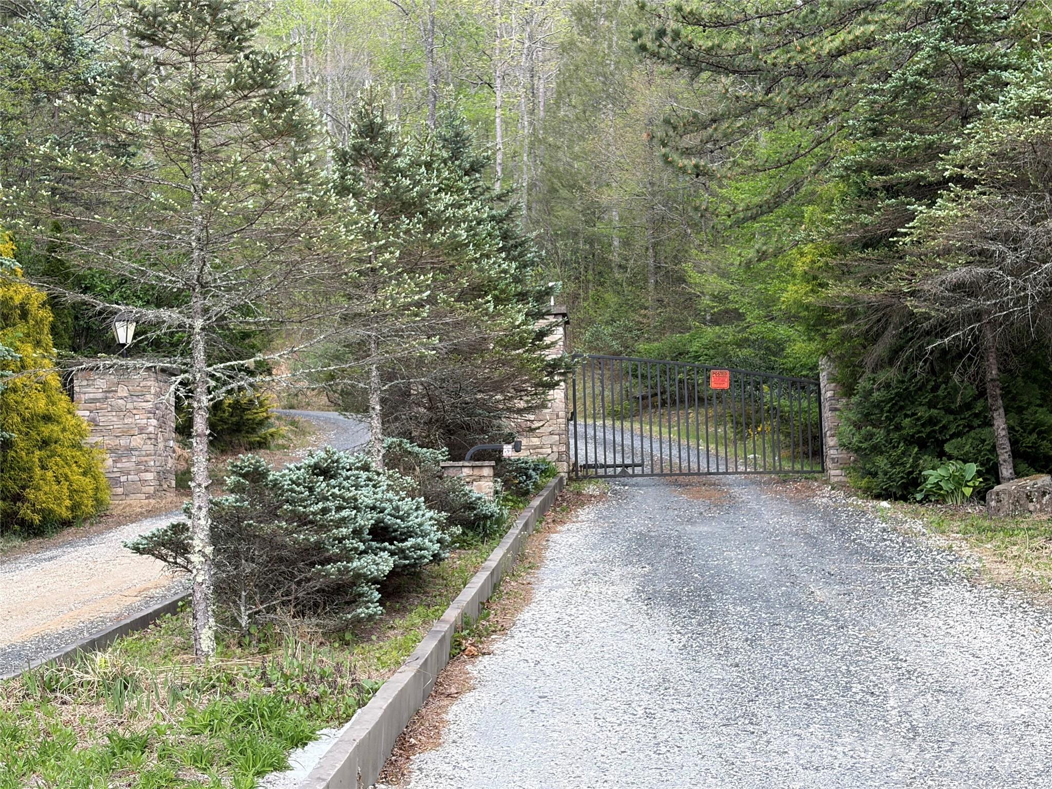 000 Mt. Mitchell Drive