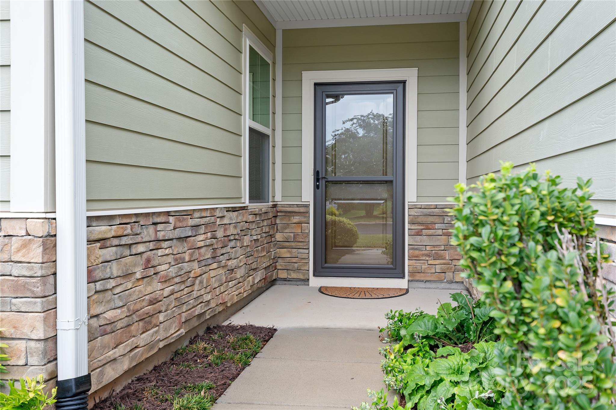 204 Flat Rock Drive