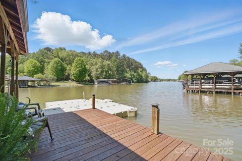 Photo of 9711 Pine Tree Road, Norwood, NC 28128 (MLS # 4238657)