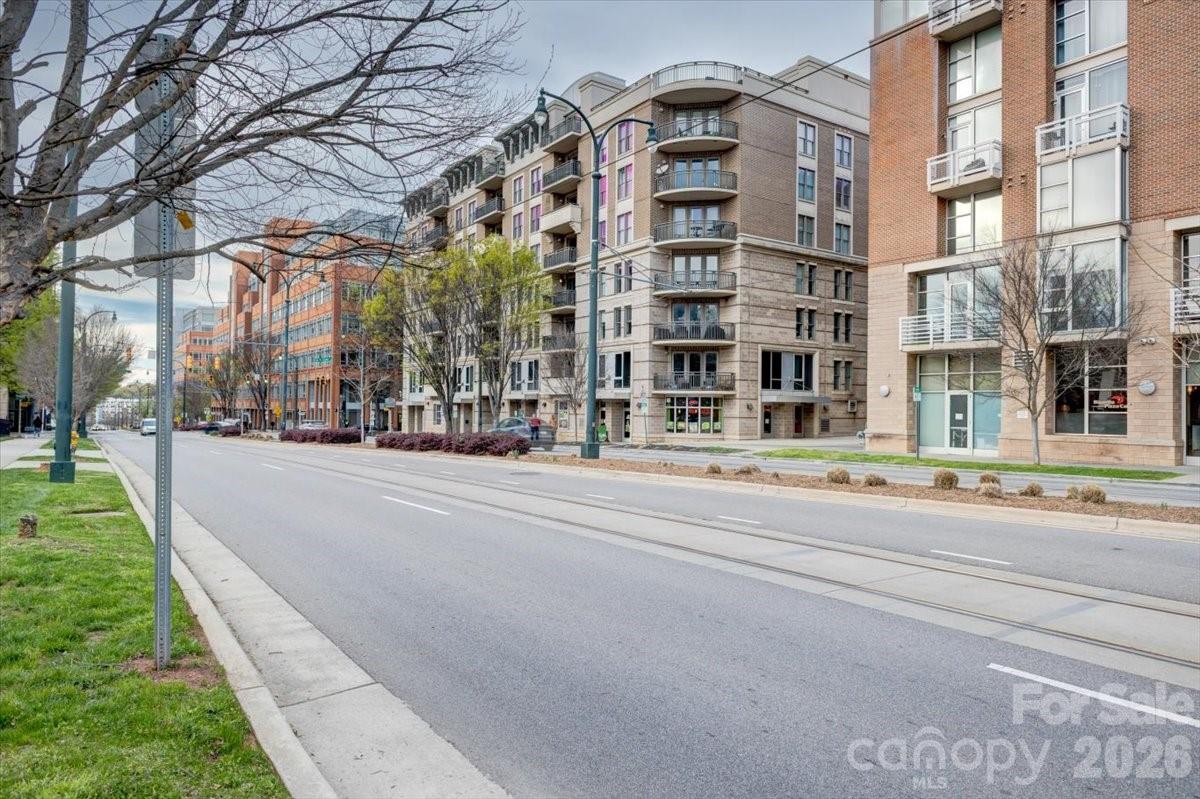 Gateway Plaza - Residential